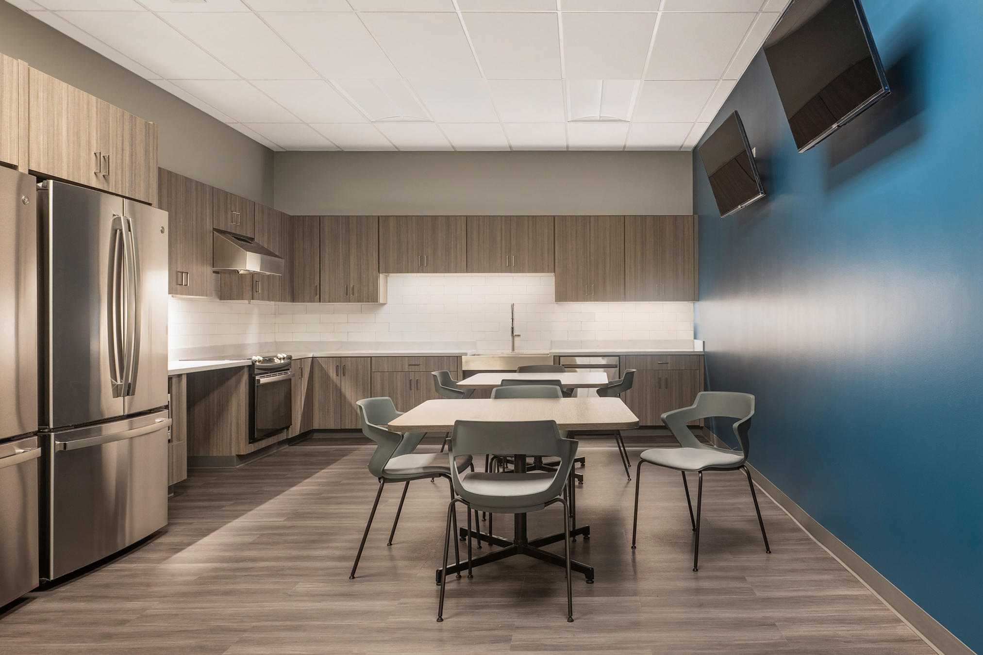 NHS Studio-HSV Util-008